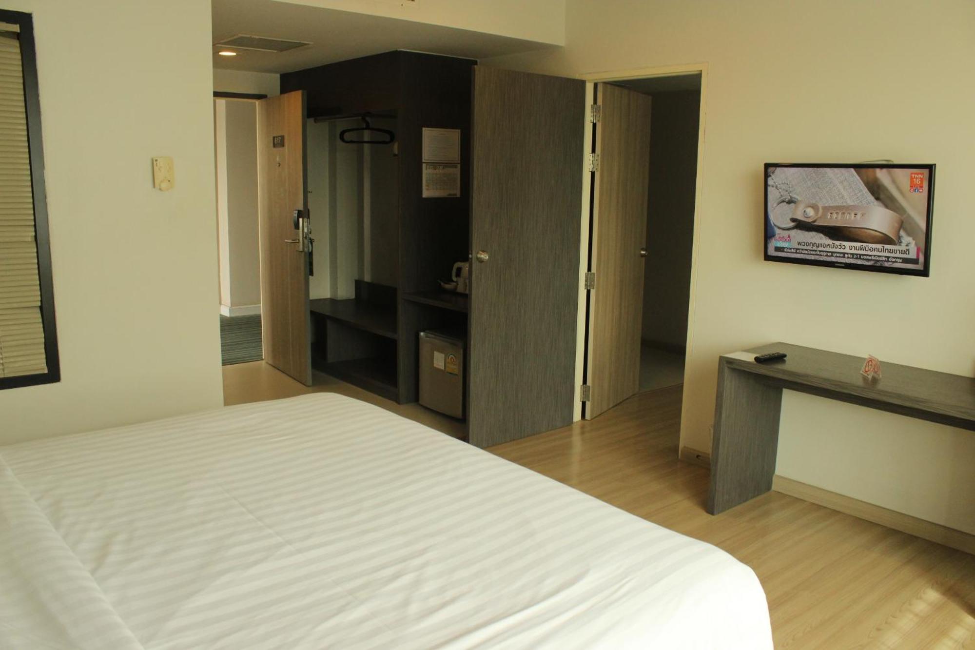 Leosor Hotel Nakhonratchasima Eksteriør billede