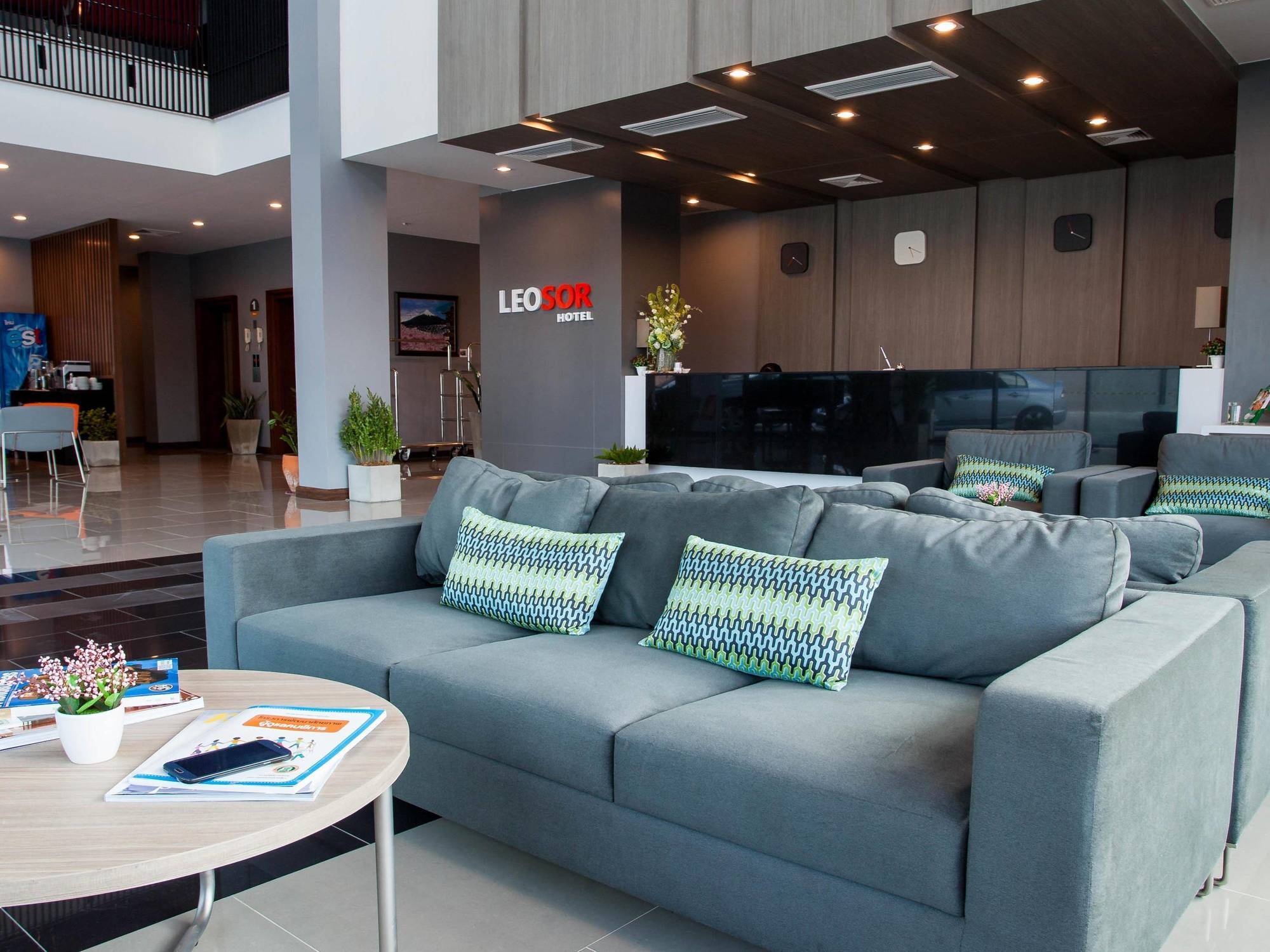 Leosor Hotel Nakhonratchasima Eksteriør billede