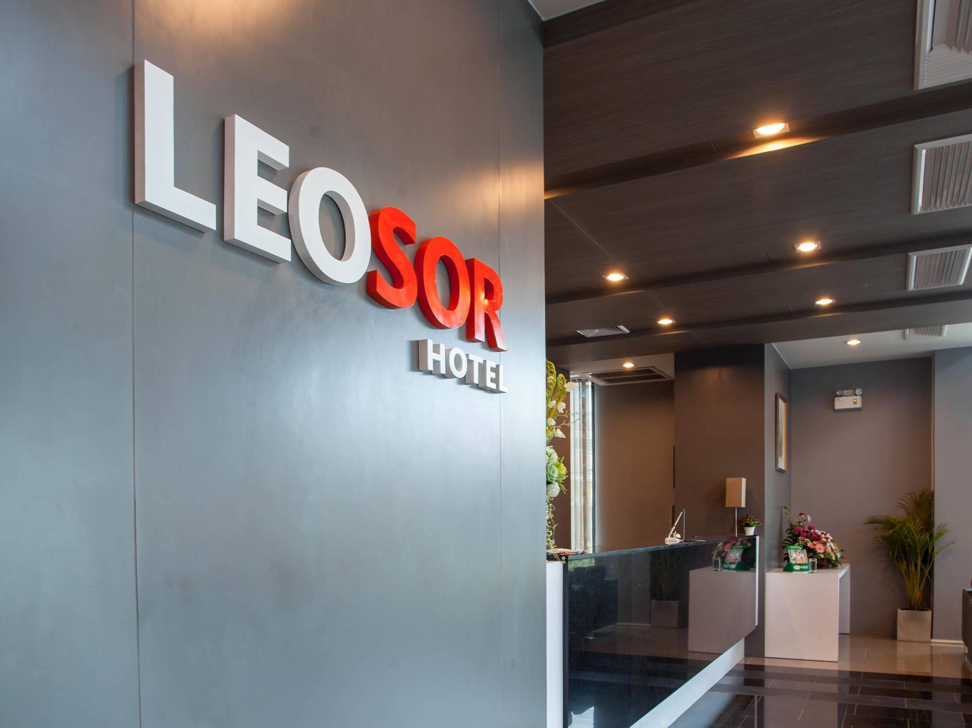 Leosor Hotel Nakhonratchasima Eksteriør billede