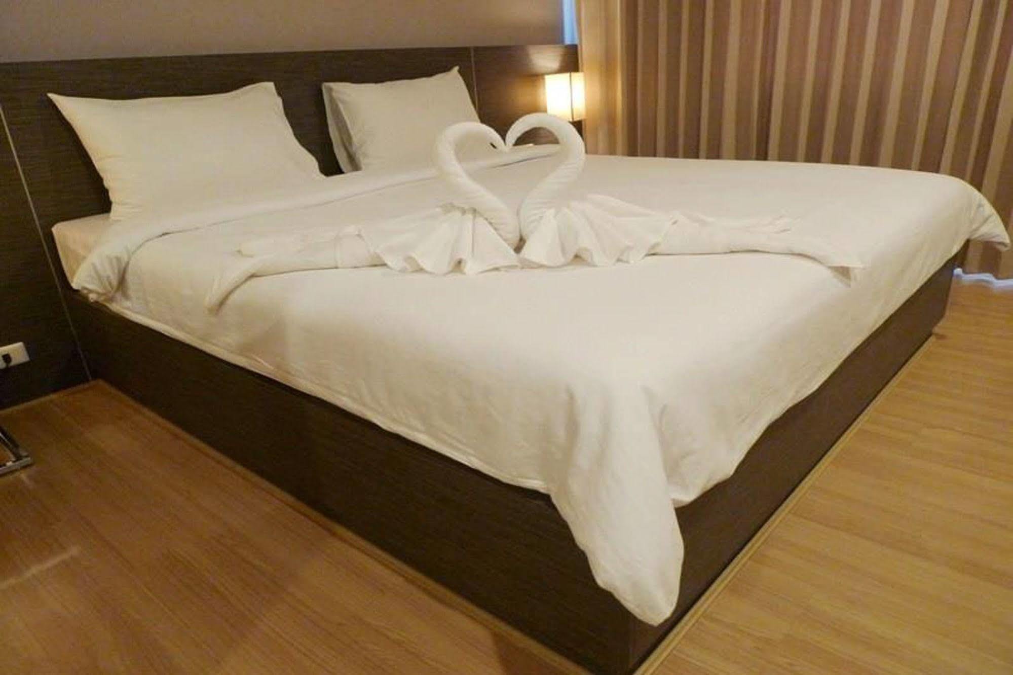 Leosor Hotel Nakhonratchasima Eksteriør billede
