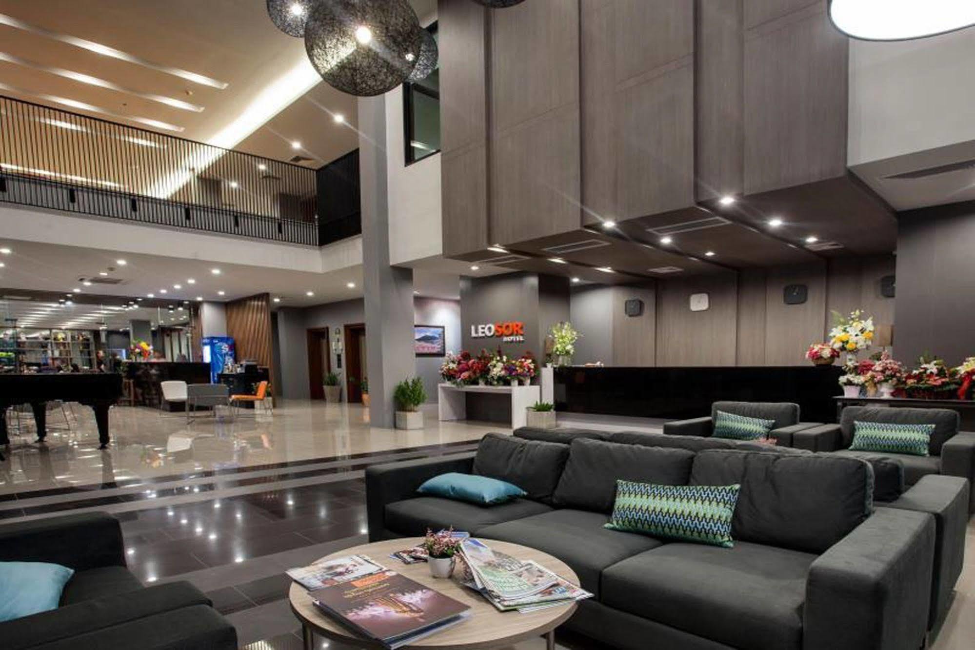 Leosor Hotel Nakhonratchasima Eksteriør billede