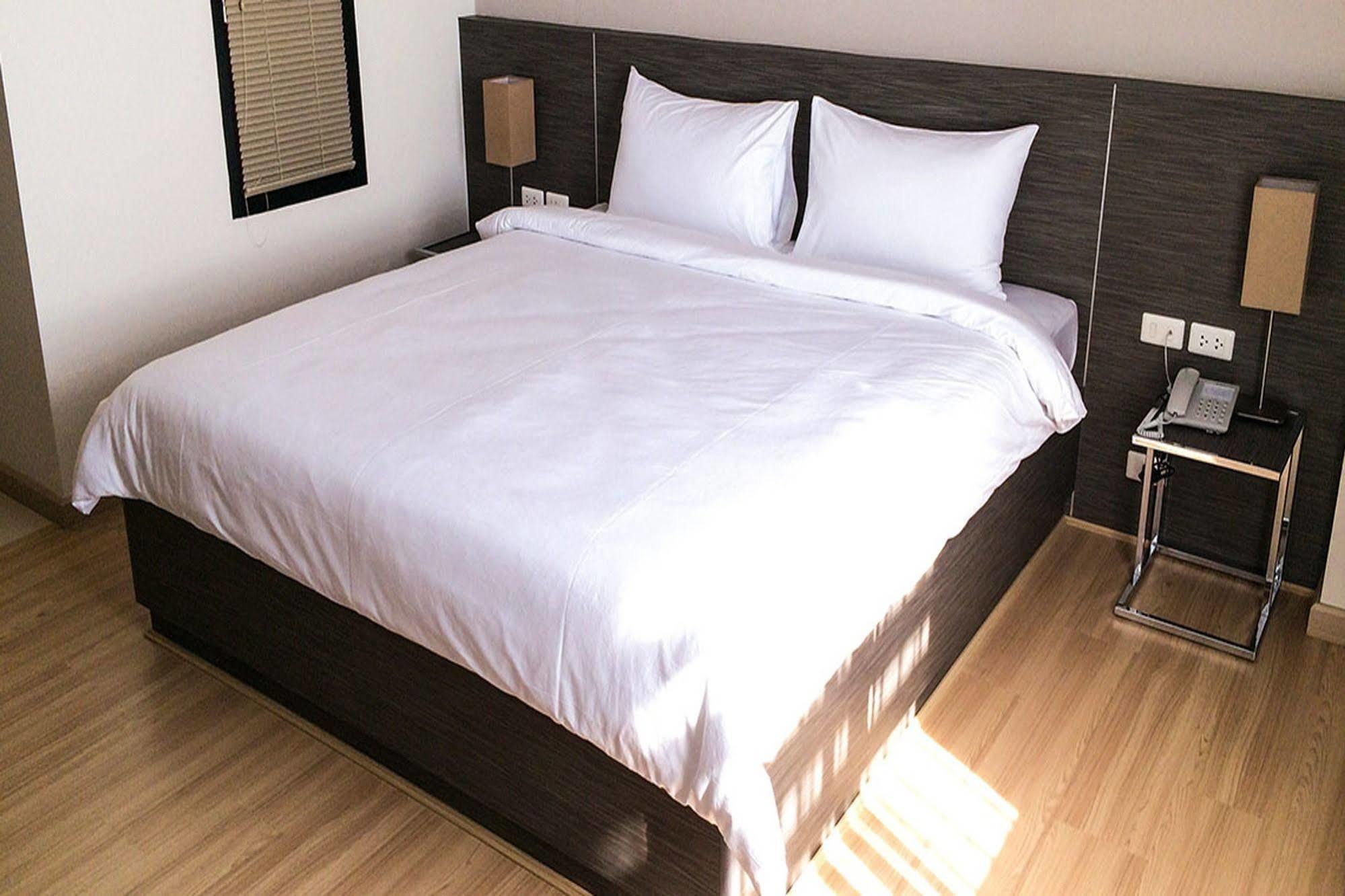 Leosor Hotel Nakhonratchasima Eksteriør billede
