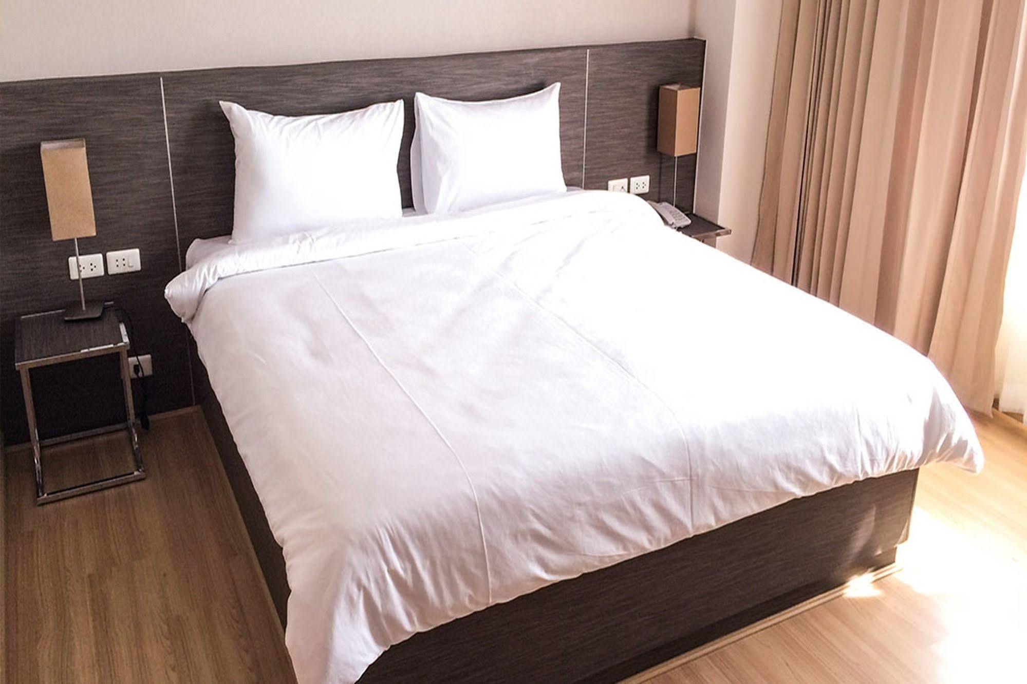 Leosor Hotel Nakhonratchasima Eksteriør billede