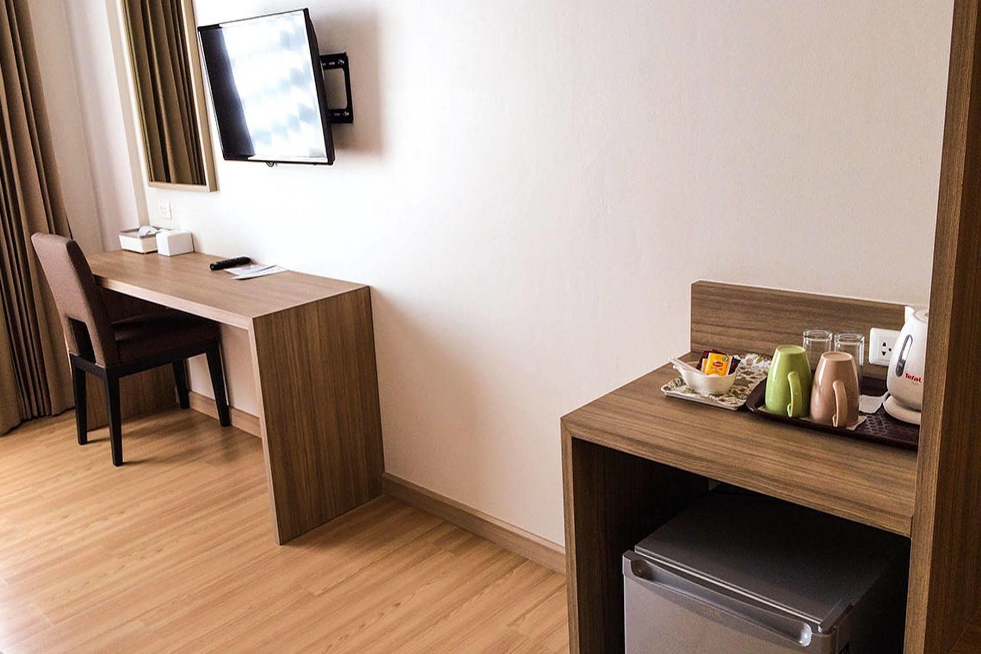 Leosor Hotel Nakhonratchasima Eksteriør billede