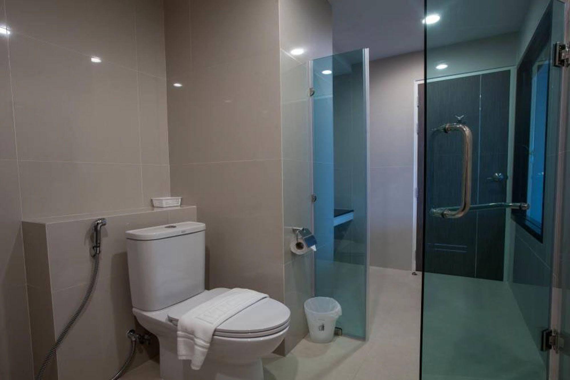 Leosor Hotel Nakhonratchasima Eksteriør billede